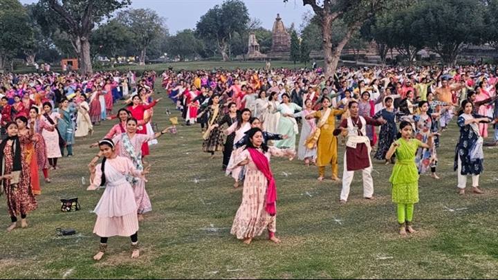 मुख्यमंत्री डॉ. यादव करेंगे 50वें खजुराहो नृत्य समारोह- 2024 एवं लोकरंजन समारोह का शुभारंभ